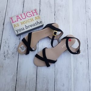 🎆🎆🎆. Mussi Black & Gold Hardware Sandals